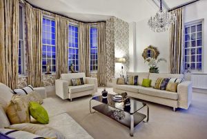 lounge early evening bright sm.jpg
